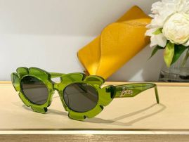 Picture of Loewe Sunglasses _SKUfw50080268fw